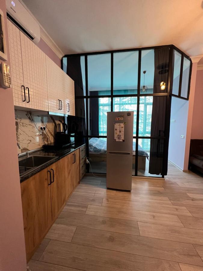 Apartment Merabi Batumi Ngoại thất bức ảnh