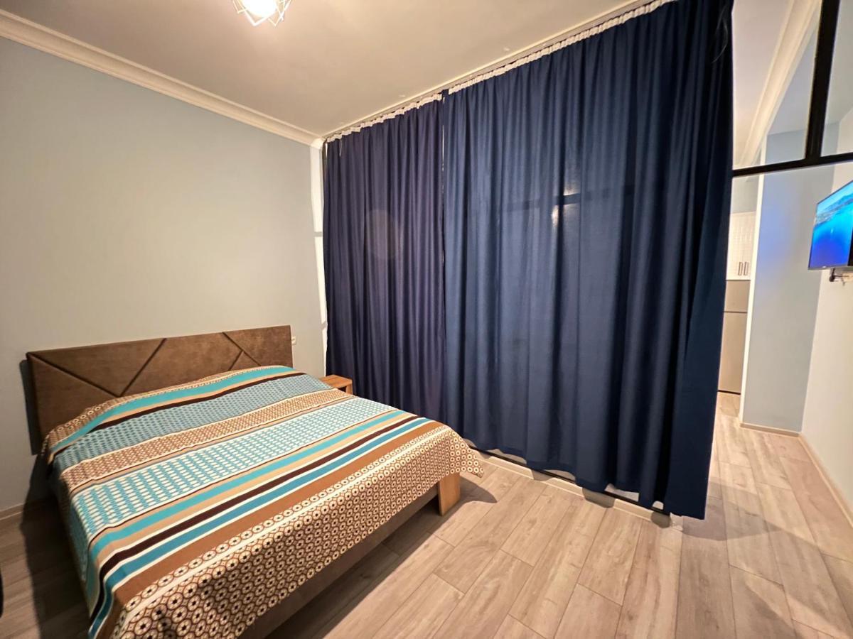 Apartment Merabi Batumi Ngoại thất bức ảnh