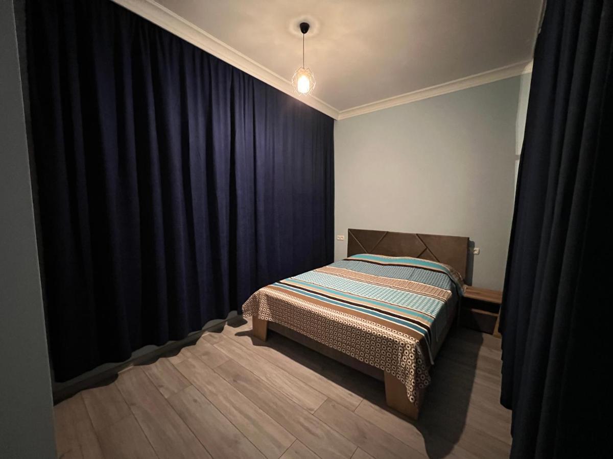 Apartment Merabi Batumi Ngoại thất bức ảnh