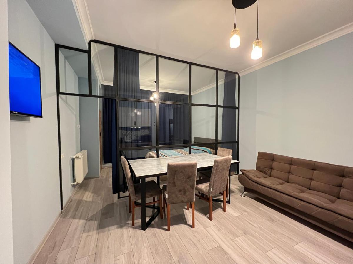 Apartment Merabi Batumi Ngoại thất bức ảnh