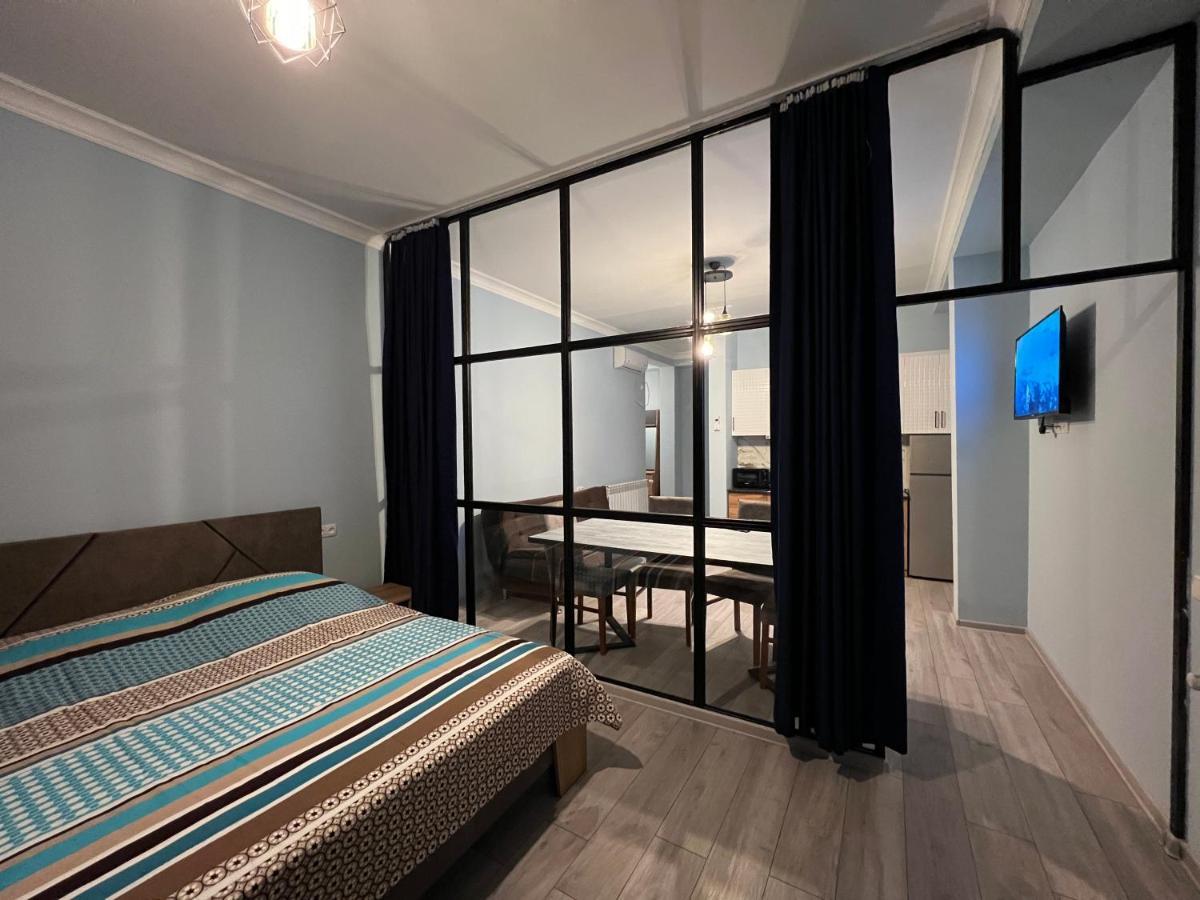 Apartment Merabi Batumi Ngoại thất bức ảnh