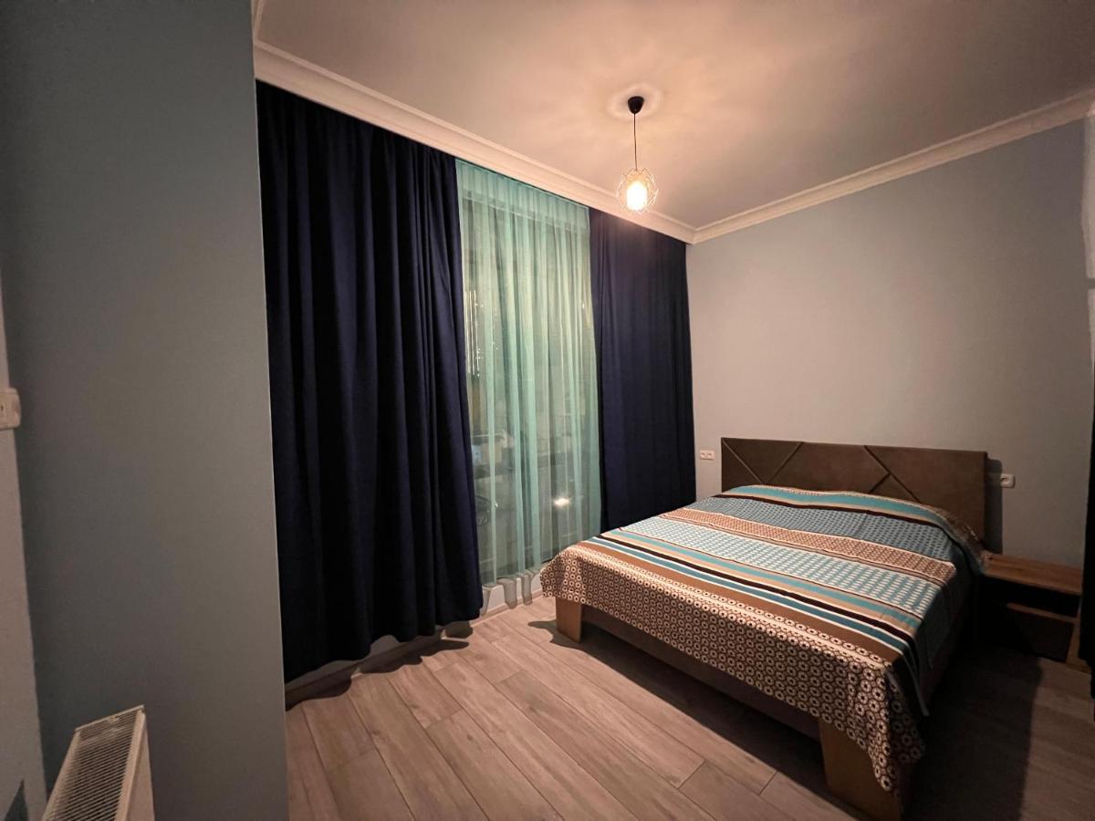 Apartment Merabi Batumi Ngoại thất bức ảnh
