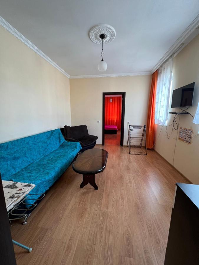 Apartment Merabi Batumi Ngoại thất bức ảnh