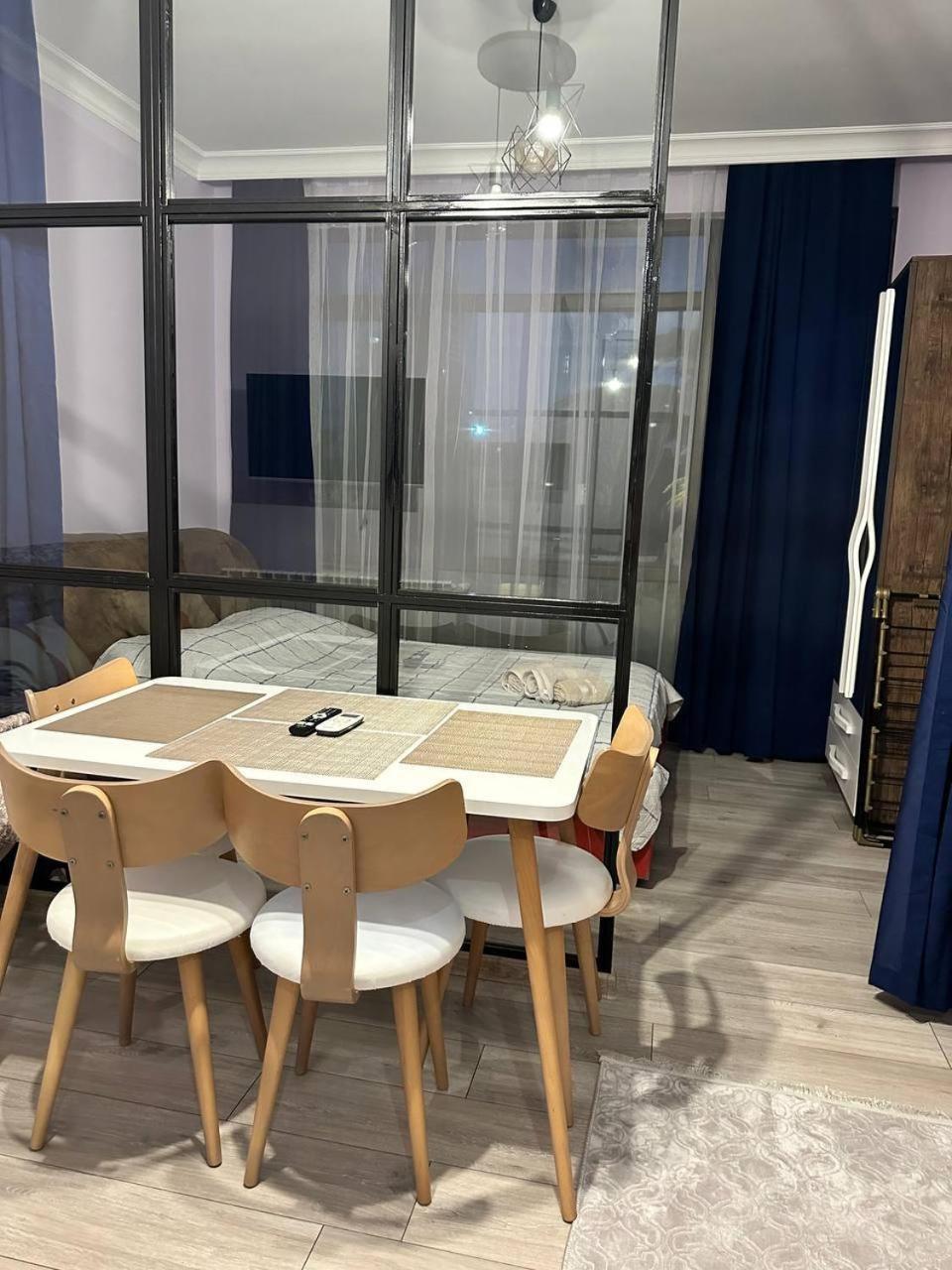 Apartment Merabi Batumi Ngoại thất bức ảnh