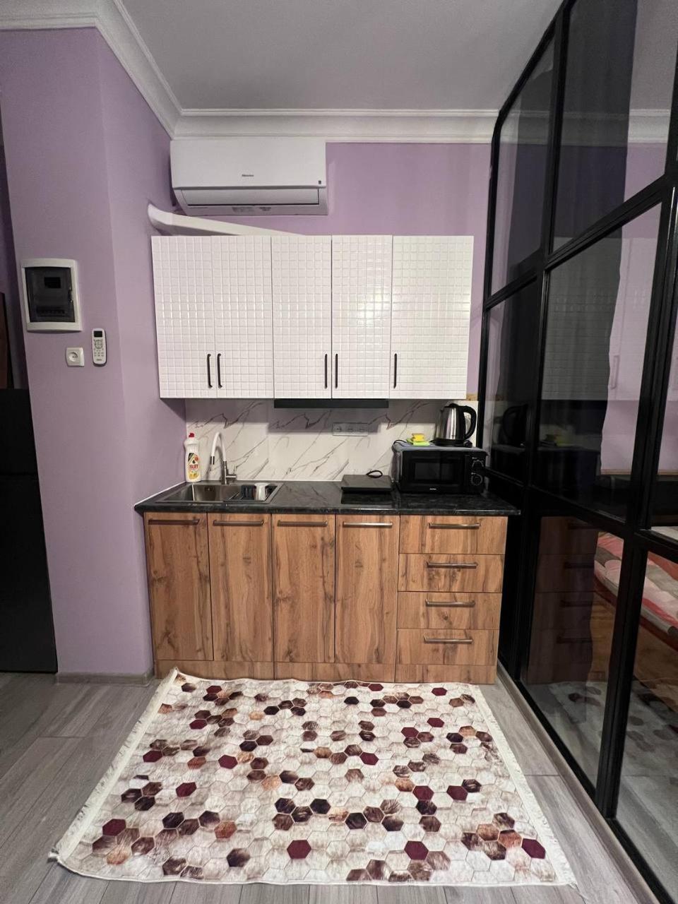 Apartment Merabi Batumi Ngoại thất bức ảnh