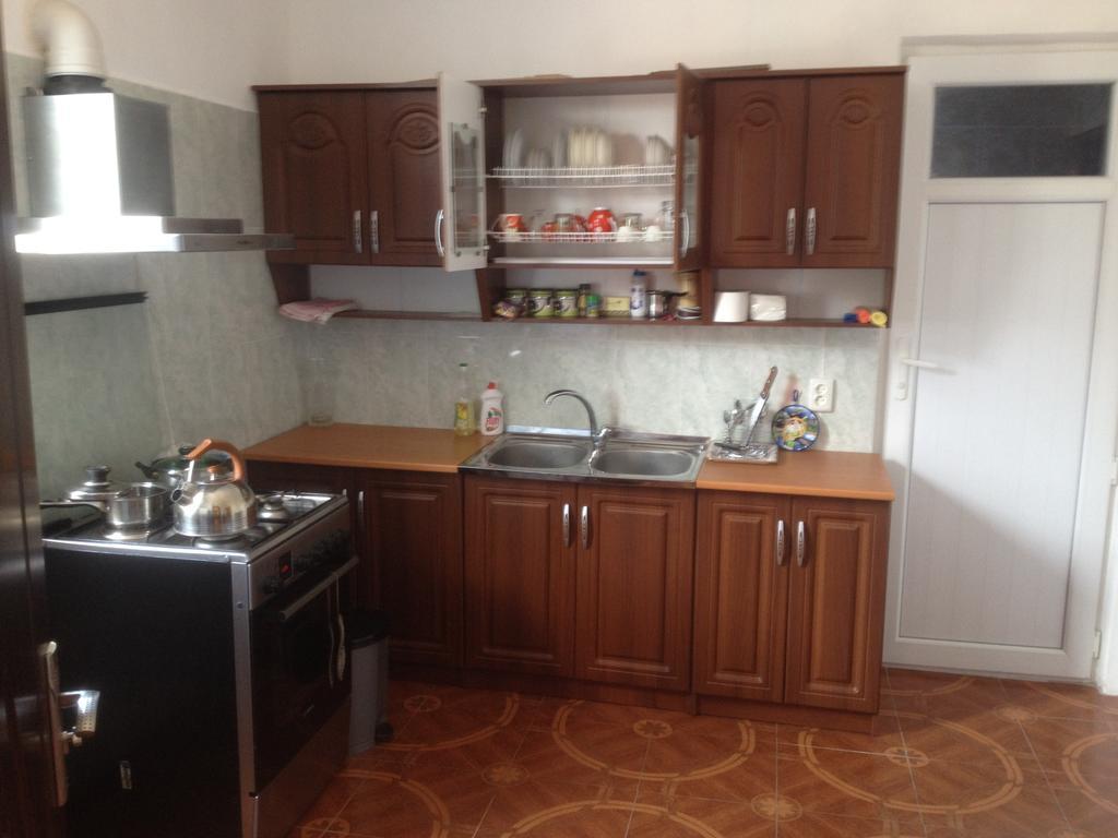 Apartment Merabi Batumi Ngoại thất bức ảnh
